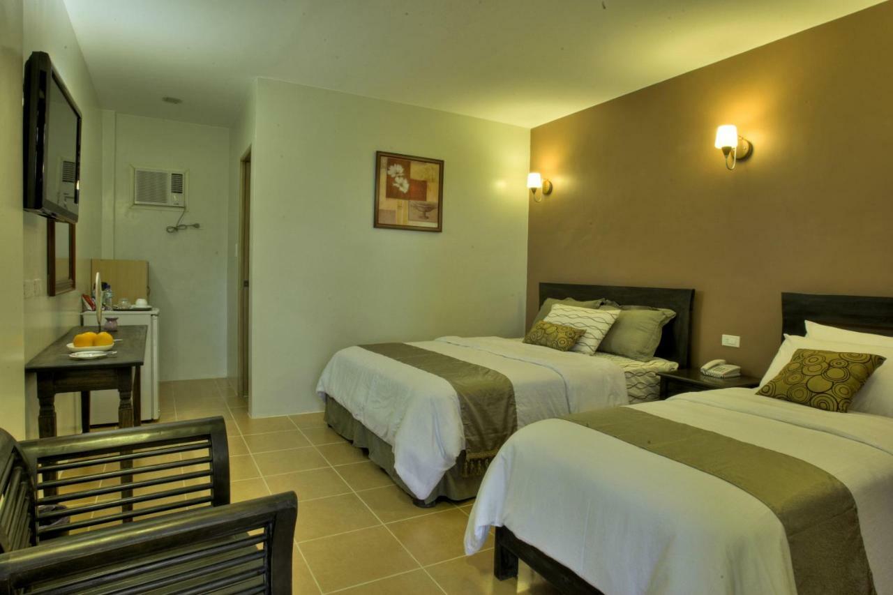 Tagaytay Wingate Manor Hotell Tagaytay City Exteriör bild