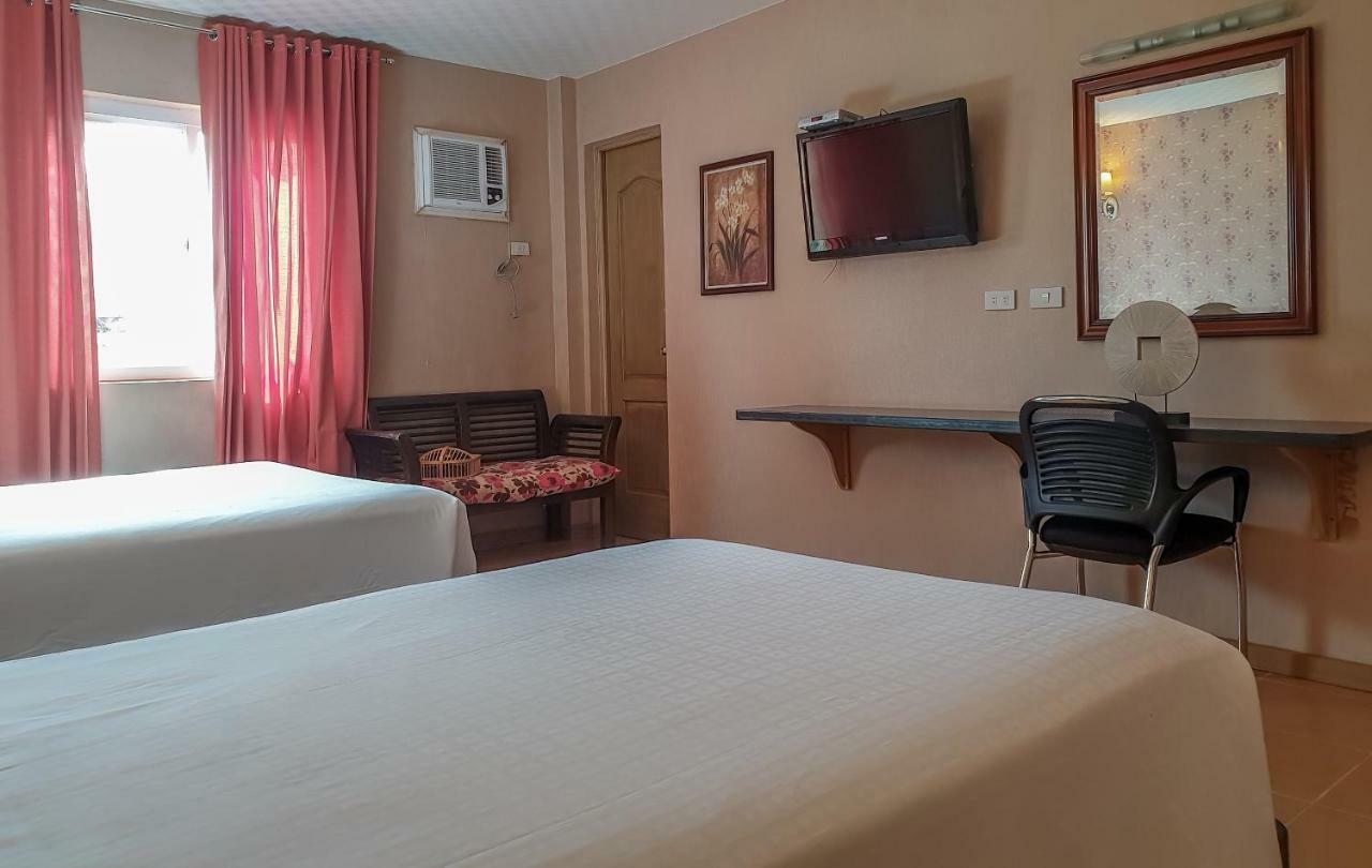 Tagaytay Wingate Manor Hotell Tagaytay City Exteriör bild